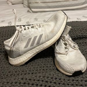 Adidas PureBoost Sneaker